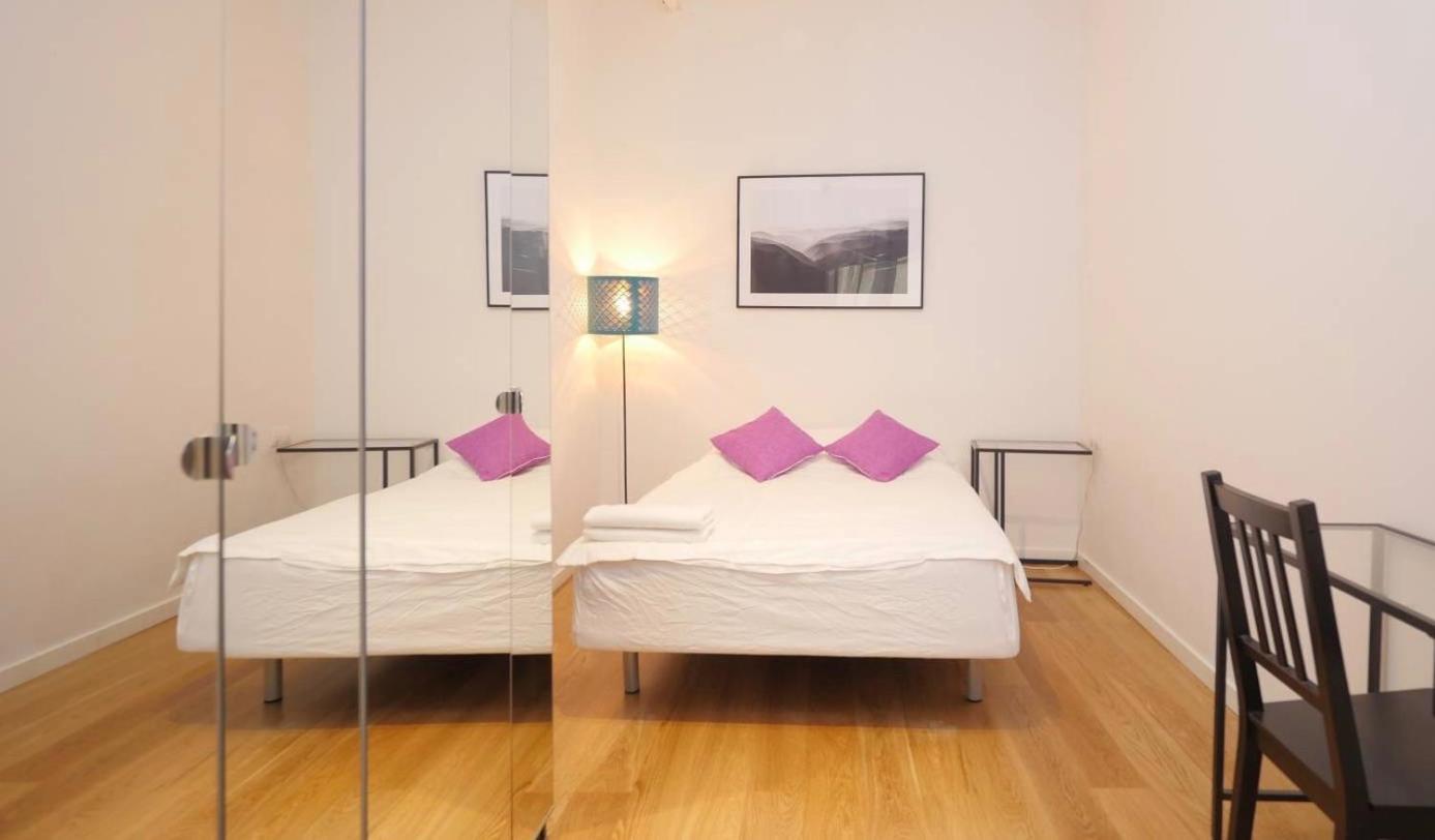 Oasis Apartments & Studios Old Town Center Barcelona Ngoại thất bức ảnh