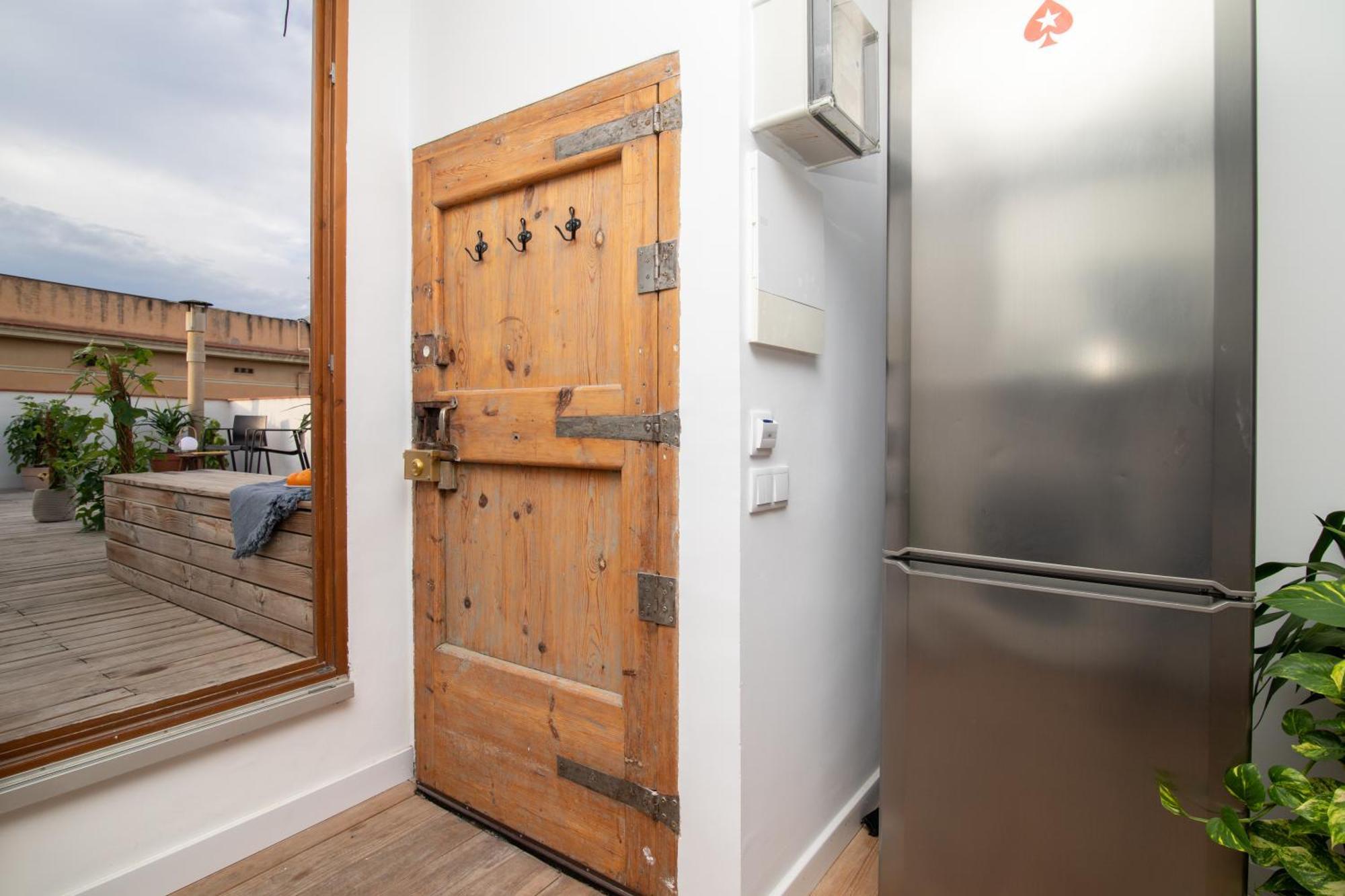 Oasis Apartments & Studios Old Town Center Barcelona Ngoại thất bức ảnh