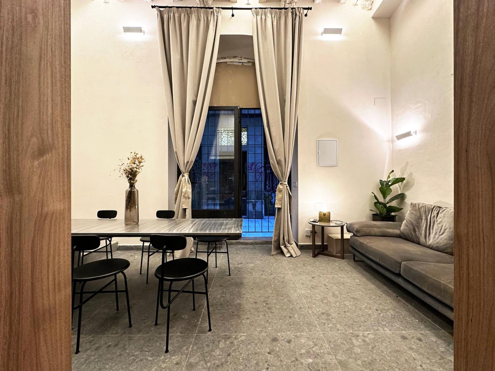 Oasis Apartments & Studios Old Town Center Barcelona Ngoại thất bức ảnh