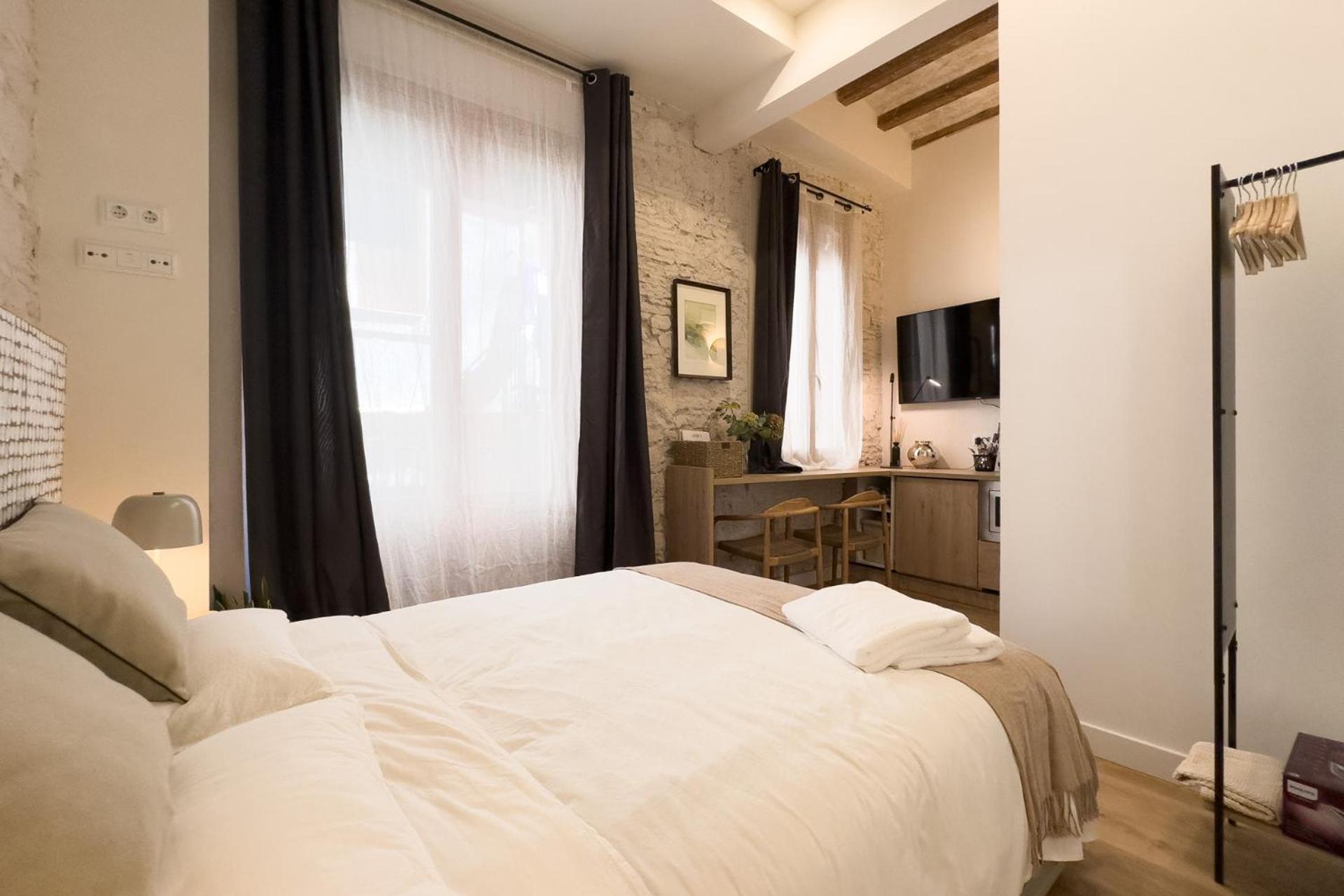 Oasis Apartments & Studios Old Town Center Barcelona Ngoại thất bức ảnh